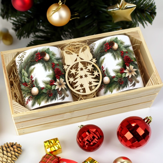 PREZENT ŚWIĄTECZNY ZESTAW KUBKÓW W SKRZYNCE KUBKI MIKOŁAJ RENIFER ŚWIĘTA