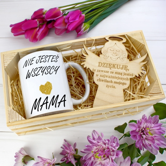 KUBEK 330ml DLA MAMY W SKRZYNCE ZAWIESZKA ANIOŁEK DZIEŃ MATKI MAMA PREZENT
