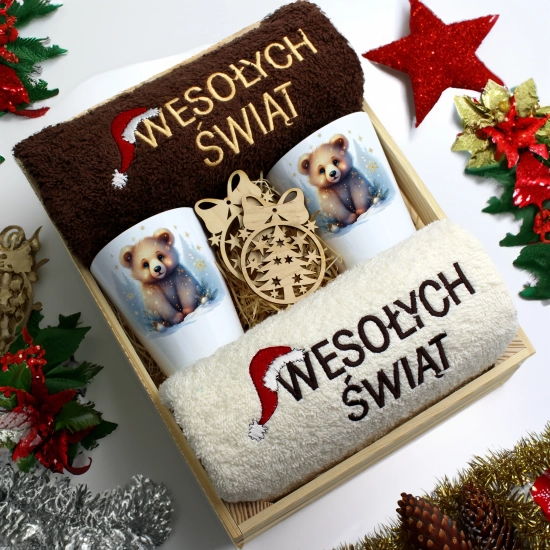 ZESTAW PREZENT ŚWIĄTECZNY KUBKI LATTE RĘCZNIKI W SKRZYNCE ŚWIĘTA MIKOŁAJ