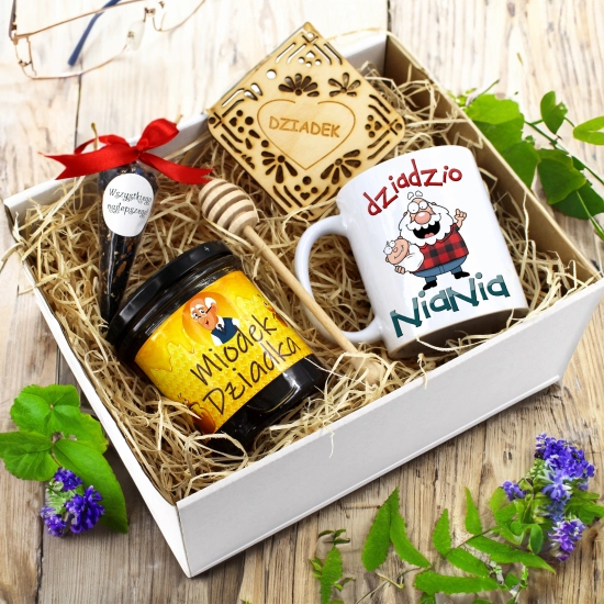 ZESTAW PREZENTOWY DLA DZIADKA KUBEK MIÓD HERBATA PODSTAWKA DZIADEK UPOMINEK