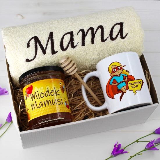 KOMPLET DLA MAMY RĘCZNIK Z HAFTEM + KUBEK + MIÓD PREZENT DZIEŃ MATKI MAMA