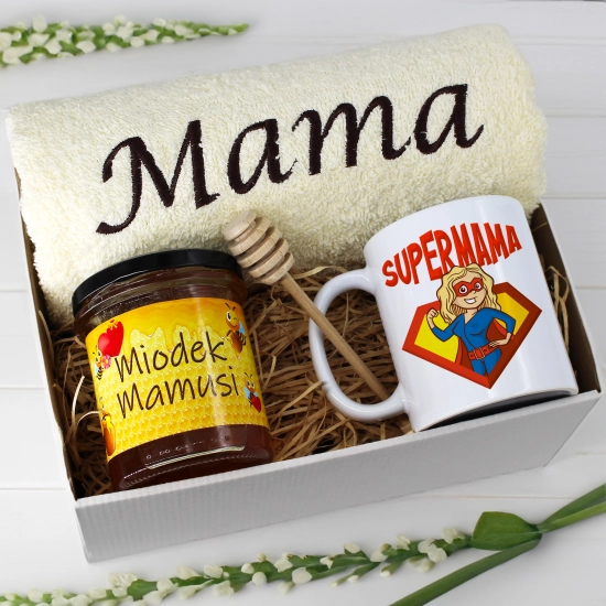 KOMPLET DLA MAMY RĘCZNIK Z HAFTEM + KUBEK + MIÓD PREZENT DZIEŃ MATKI MAMA