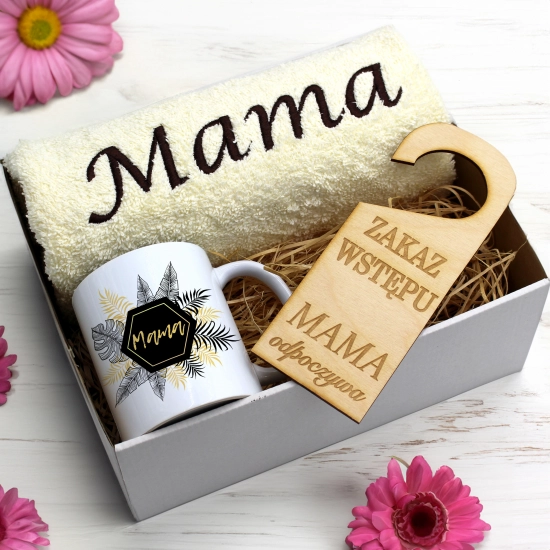 KOMPLET DLA MAMY RĘCZNIK Z HAFTEM + KUBEK 330ml NA PREZENT DZIEŃ MATKI MAMA