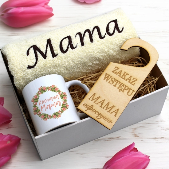 KOMPLET DLA MAMY RĘCZNIK Z HAFTEM + KUBEK 330ml NA PREZENT DZIEŃ MATKI MAMA