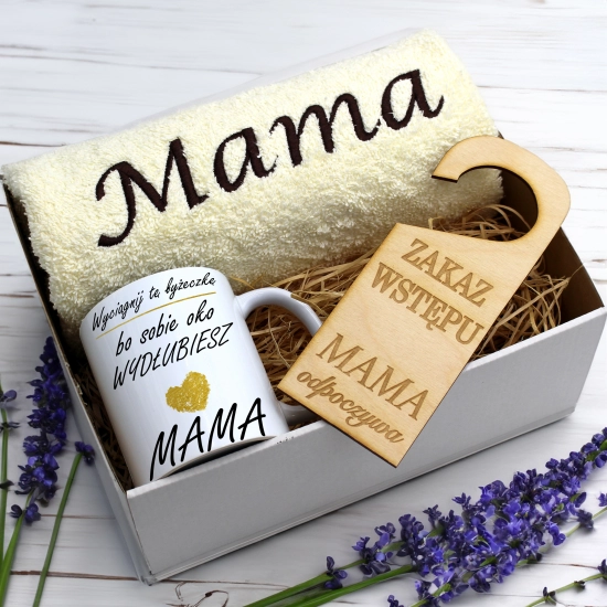 KOMPLET DLA MAMY RĘCZNIK Z HAFTEM + KUBEK 330ml NA PREZENT DZIEŃ MATKI MAMA