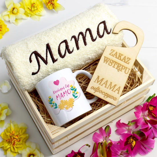 KOMPLET DLA MAMY RĘCZNIK Z HAFTEM + KUBEK 330ml NA PREZENT DZIEŃ MATKI MAMA