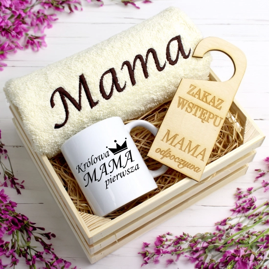 KOMPLET DLA MAMY RĘCZNIK Z HAFTEM + KUBEK 330ml NA PREZENT DZIEŃ MATKI MAMA