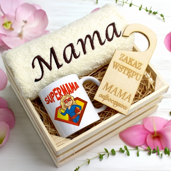 KOMPLET DLA MAMY RĘCZNIK Z HAFTEM + KUBEK 330ml NA PREZENT DZIEŃ MATKI MAMA