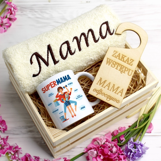 KOMPLET DLA MAMY RĘCZNIK Z HAFTEM + KUBEK 330ml NA PREZENT DZIEŃ MATKI MAMA
