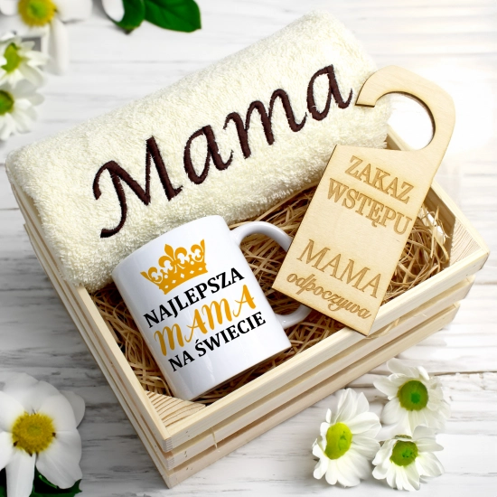 KOMPLET DLA MAMY RĘCZNIK Z HAFTEM + KUBEK 330ml NA PREZENT DZIEŃ MATKI MAMA