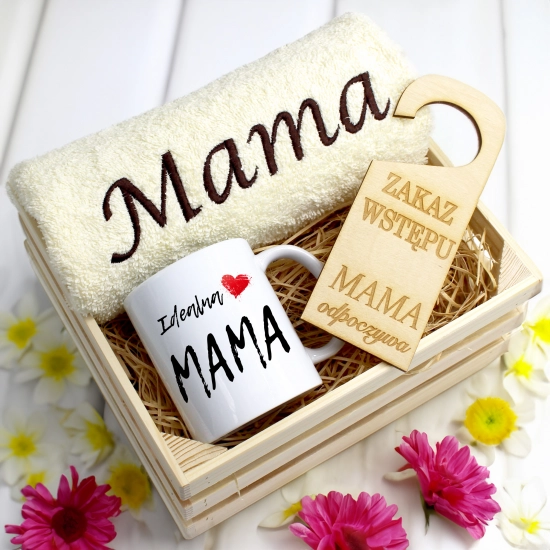KOMPLET DLA MAMY RĘCZNIK Z HAFTEM + KUBEK 330ml NA PREZENT DZIEŃ MATKI MAMA