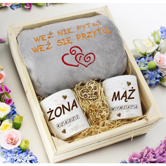 PREZENT ŚLUBNY ZESTAW KOC 160x200 + KUBKI ŻONA MĄŻ