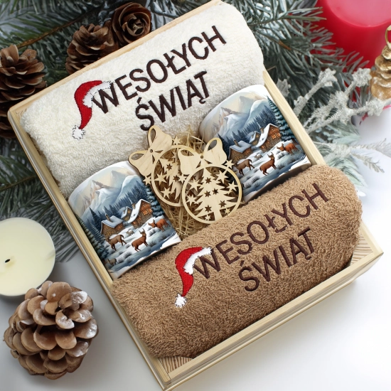 ZESTAW PREZENT ŚWIĄTECZNY KOMPLET KUBKI RĘCZNIKI W SKRZYNCE ŚWIĘTA MIKOŁAJ