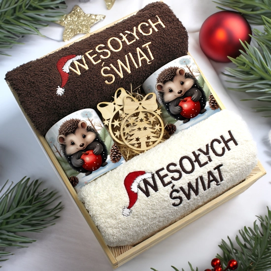 ZESTAW PREZENT ŚWIĄTECZNY KOMPLET KUBKI RĘCZNIKI W SKRZYNCE ŚWIĘTA MIKOŁAJ