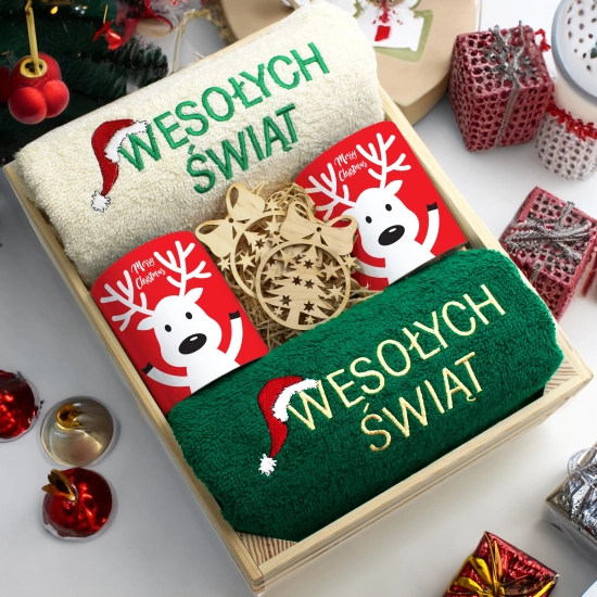 ZESTAW PREZENT ŚWIĄTECZNY KOMPLET KUBKI RĘCZNIKI W SKRZYNCE ŚWIĘTA MIKOŁAJ