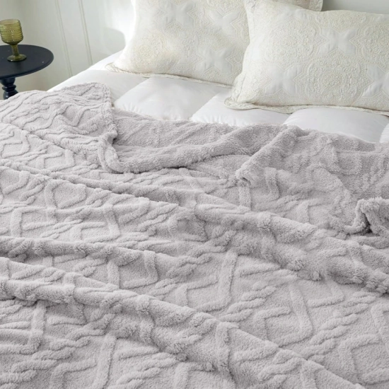 KOC 200x220 NARZUTA NA ŁÓŻKO WARMELO WARKOCZ SWETEREK KAPA PLED SZARY